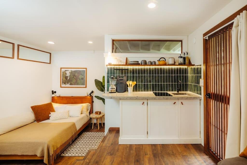 The Pohaku Studio At The Koi House 凯路亚-科纳 外观 照片